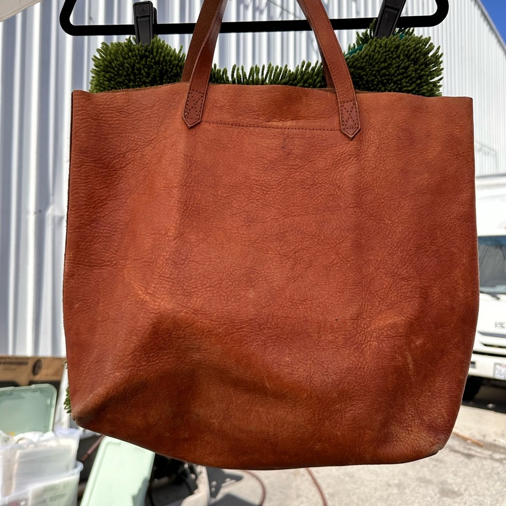 Leather shoulder bag by madewell - Picture 3 of 9